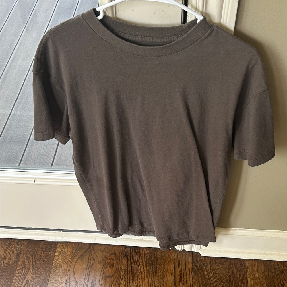 Abercrombie & Fitch Chocolate Short Sleeve Tee